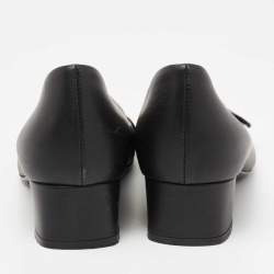 مملوكة مسبقًا Gucci Black Leather Sachalin Buckle Detail Round Toe Block Heel Pumps Size 38