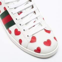 Pre Owned حذاء رياضي غوتشي أس جلد ثلاثي اللون بقلوب بعنق منخفض مقاس 36.5