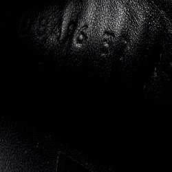 مملوكة مسبقًا Gucci Black Guccissima Leather Web Low Top Sneakers Size 37