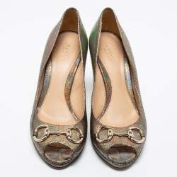 Pre Owned Gucci Metallic Holographic Crackle Leather New Hollywood Horsebit Peep Toe Pumps Size 39.5