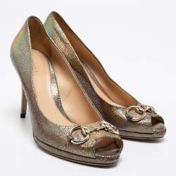 Pre Owned Gucci Metallic Holographic Crackle Leather New Hollywood Horsebit Peep Toe Pumps Size 39.5
