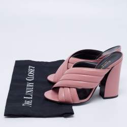 مملوكة مسبقًا Gucci Pink Leather Crossover Block Heel Mules Size 37.5