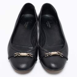 Pre Owned Gucci Black Leather Chain Link Accents Ballet Flats Size 38