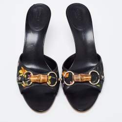 مملوكة مسبقًا Gucci Black Floral Print Canvas Bamboo Horsebit Slide Sandals Size 41