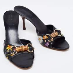 مملوكة مسبقًا Gucci Black Floral Print Canvas Bamboo Horsebit Slide Sandals Size 41