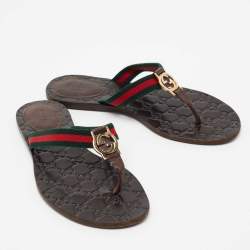 مملوكة مسبقًا Gucci Brown Leather GG Web Thong Sandals Size 39