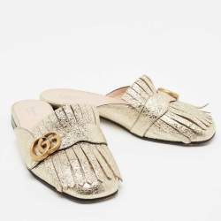 مملوكة مسبقًا حذاء سلايد غوتشي مارمونت كيلتي جي جي جلد ميتالك ذهبي بشراشيب مقاس 37.5