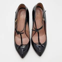 Pre Owned Gucci Black Patent Leather Beverly T-Strap Pumps Size 38