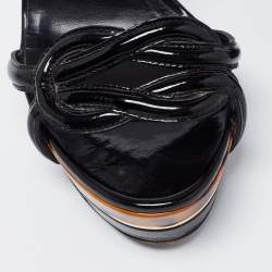 Gucci Black Patent Leather Orchid Twist Detail Tortoise Heel Platform Sandals Size 38