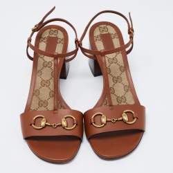 Pre Owned صندل غوتشي هورسبيت  جلد بني بسير حرف تي مقاس 39