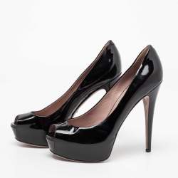 Pre Owned Gucci Black Patent Leather Peep-Toe Platform Pumps Size 39