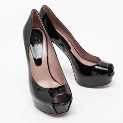Pre Owned Gucci Black Patent Leather Peep-Toe Platform Pumps Size 39
