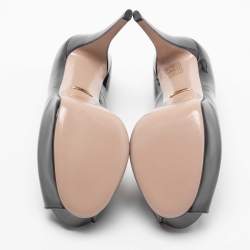 Pre Owned Gucci Black Patent Leather Peep-Toe Platform Pumps Size 39