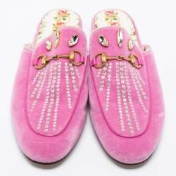 مملوكة مسبقًا حذاء مولز غوتشي فلات برنستاون قطيفة وردي فاتح مرصع كريستال مقاس 38.5