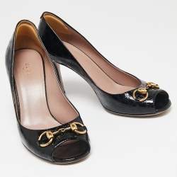 Pre Owned حذاء كعب عالي غوتشي هورسبيت جلد لامع ميكروغوتشيسيما أسود مقدمة مفتوحة مقاس 38.5