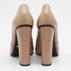 مملوكة مسبقًا Gucci Beige Patent Leather Horsebit Block Heel Pumps Size 38.5