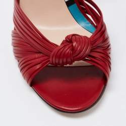 Pre Owned صندل غوتشي ألي سيور جلد حمراء سير كاحل فتحة كعب مقاس 36.5