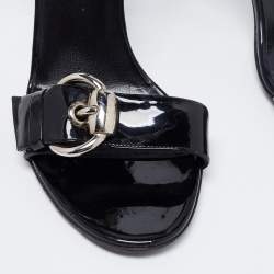 Pre Owned Gucci Black Patent Leather Buckle Detail Ankle Strap Sandals Size 38.5