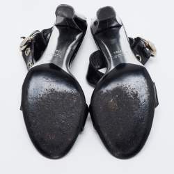 Pre Owned Gucci Black Patent Leather Buckle Detail Ankle Strap Sandals Size 38.5