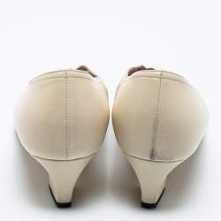 Pre Owned حذاء كعب عالي غوتشي بيريث جلد كريمي مزين قصات مفرغة مزين جي جي مقاس 39