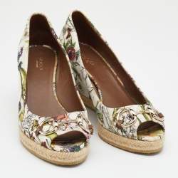 Pre Owned Gucci Multicolor Floral Print Canvas Horsebit Peep Toe Wedge Pumps Size 39.5