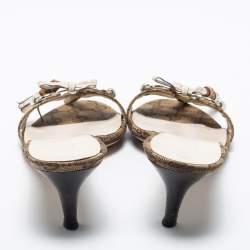 مملوكة مسبقًا Gucci Brown GG Canvas Bamboo Tassel Horsebit Slide Sandals Size 39