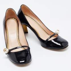 Pre Owned Gucci  Black Patent Leather Pearl Detail Pumps Size 36