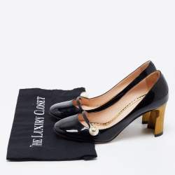 Pre Owned Gucci  Black Patent Leather Pearl Detail Pumps Size 36