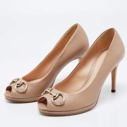 Pre Owned Gucci Beige Leather Horsebit Peep Toe Pumps Size 36.5