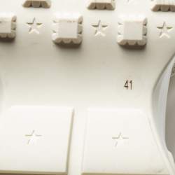 Pre Owned Gucci Off White Leather Rhyton Vintage Gucci Logo Sneakers Size 41