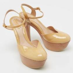 Gucci Beige Patent Leather Ankle Strap Wooden Ankle Strap Clog Size 37 