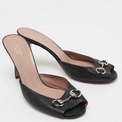 مملوكة مسبقًا Gucci Black Guccssima Horsebit Hollywood Slide Sandal Size 39.5