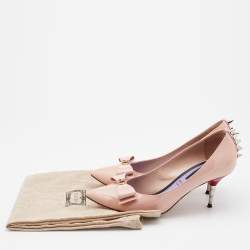 Pre Owned Gucci Light Pink Patent Leather Sadie Spike Accents Pumps Size 37