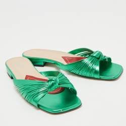 Pre Owned Gucci Metallic Green Knotted Leather Flat Slides Size 39.5