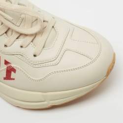 مملوكة مسبقًا Gucci Cream Leather Rhyton Glitter Logo Sneakers Size 36