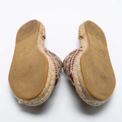Gucci Beige Canvas GG Espadrilles Flat Sandals  Size 39