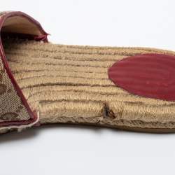 Gucci Beige Canvas GG Espadrilles Flat Sandals  Size 39