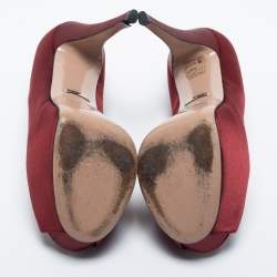 Pre Owned Gucci Burgundy Satin Peep Toe Platform Pumps Size 36.5
