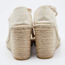 مملوكة مسبقًا Gucci Off White Canvas Logo Wedge Espadrille Sneakers Size 40