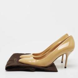 Pre Owned Gucci Beige Patent Leather Pointed Toe Pumps Size 36