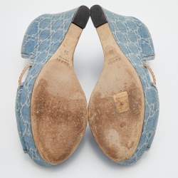 Pre Owned Gucci Blue GG Canvas Bamboo Peep Toe Platform Wedge Pumps Size 39
