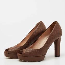 Pre Owned Gucci Brown Microguccissima Leather Peep Toe Platform Pumps Size 37.5