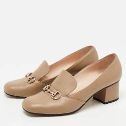 مملوكة مسبقًا Gucci Beige Leather Horsebit Block Heel Loafer Pumps Size 40