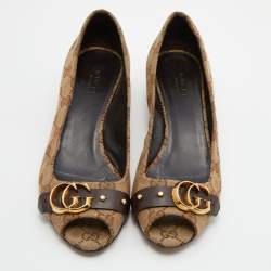 Pre Owned Gucci Brown/Beige GG Canvas GG Logo Peep Toe Block Heel Pumps Size 37