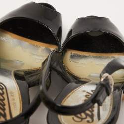 مملوكة مسبقًا Gucci Black Patent Leather Sofia Platform Slingback Sandals Size 37.5