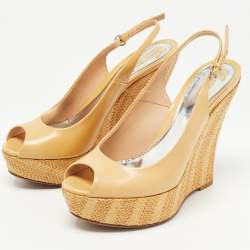 Gucci Light Yellow Patent Leather Wedge Platform Slingback Sandals Size 38 
