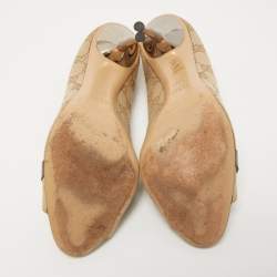 Pre Owned Gucci Beige Canvas and Leather GG Bamboo Horsebit Pumps Size 39
