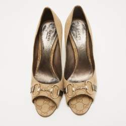 Pre Owned Gucci Beige Canvas and Leather GG Bamboo Horsebit Pumps Size 39