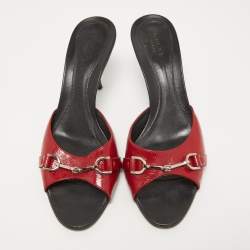 Pre Owned Gucci Red Patent Horsebit Slides Size 38