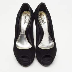 Gucci Black Suede Platform Pumps Size 37